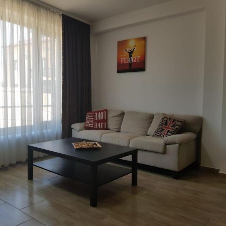 Aparthomes Fundeni Бухарест Экстерьер фото