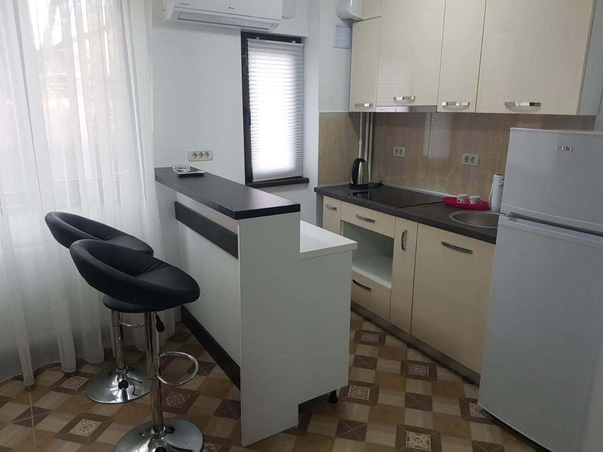 Aparthomes Fundeni Бухарест Экстерьер фото